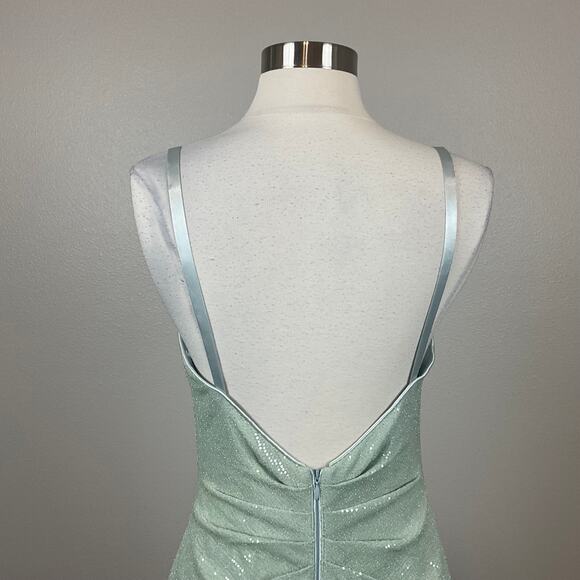 Eliza J Women's Formal Dress Size 16 Green Sequined Backless Long Evening Gown - Picture 8 of 13